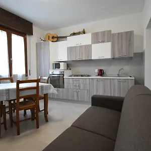 Mem House - Tra Il Di Garda E Verona Italia